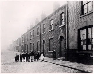 Crianças em Ivory Street, Hunslet, Leeds, dezembro de 1901